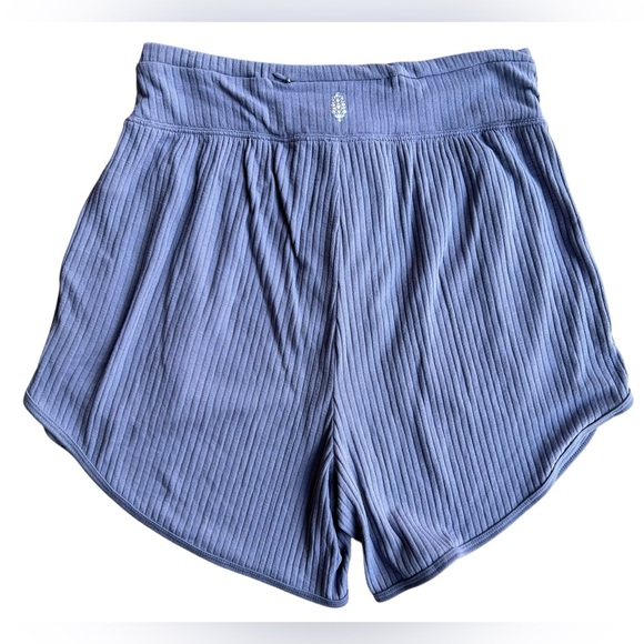 NEW FREE PEOPLE $68 FP Movement Lace-Up Comfort High-Waist 5.5” Shorts Sz M Cozy - Picture 4 of 11